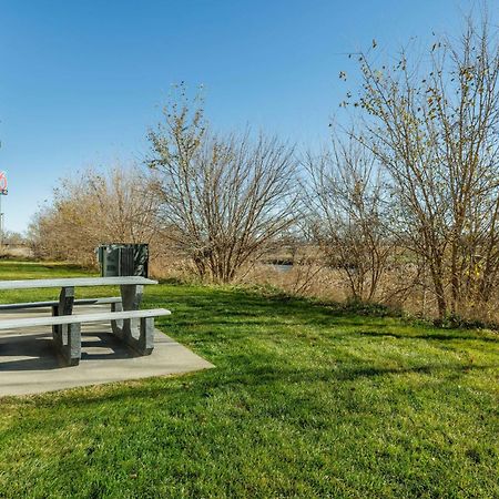 Motel 6-Grand Island, Ne Doniphan Luaran gambar