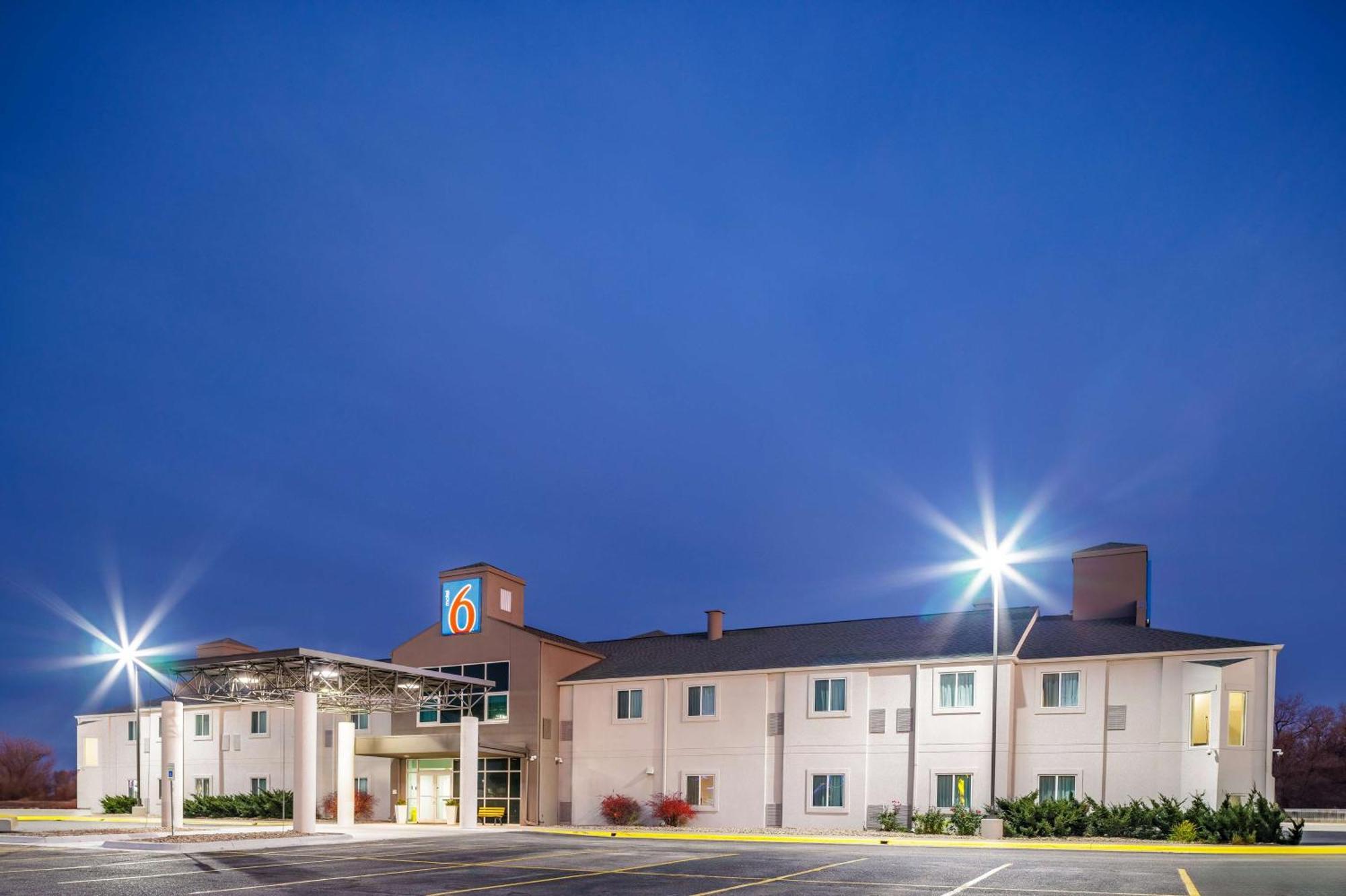 Motel 6-Grand Island, Ne Doniphan Luaran gambar